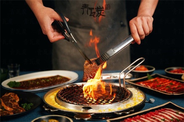 青瓦炭韩潮烤肉